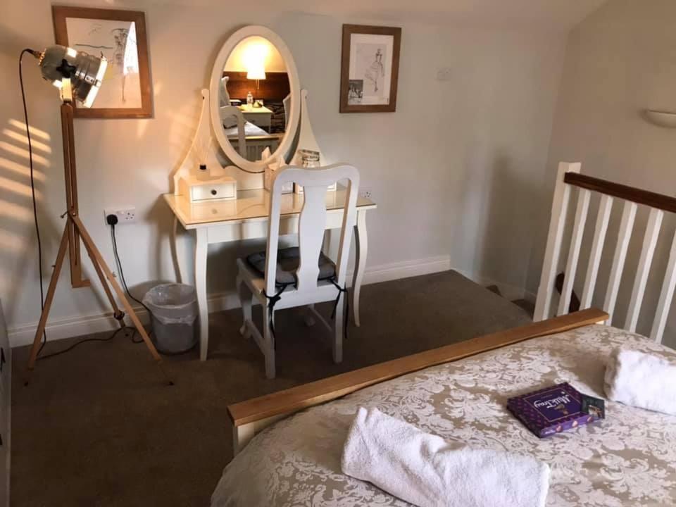 Arthur Street Guest Cottage No16 Hillsborough Buitenkant foto