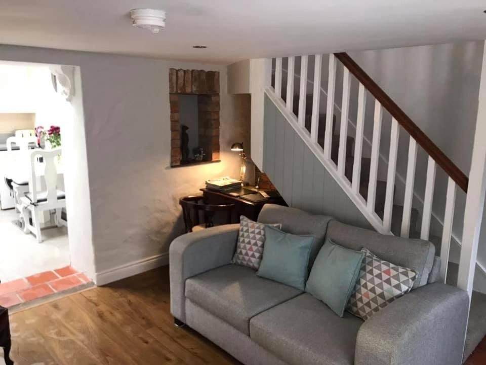 Arthur Street Guest Cottage No16 Hillsborough Buitenkant foto